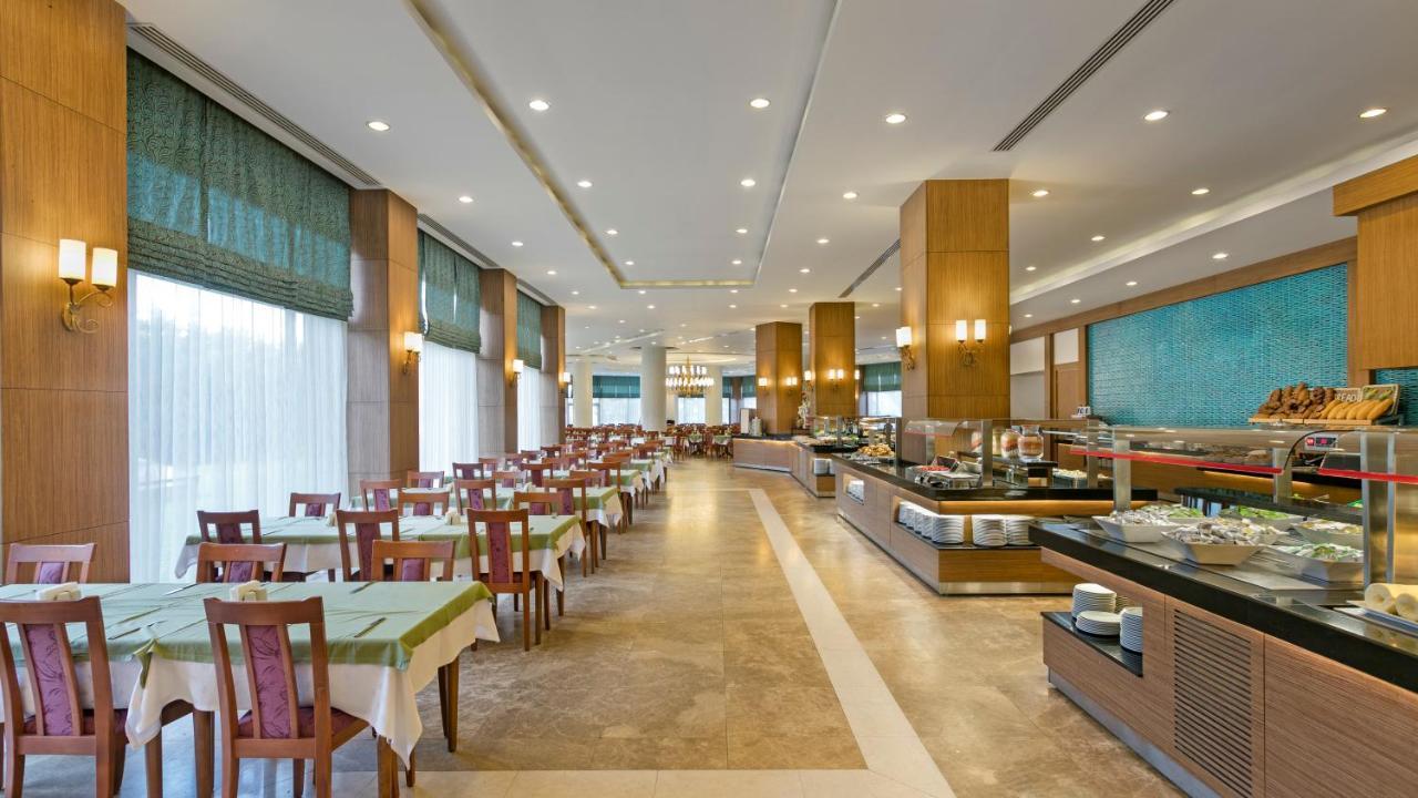 אלאניה Oezkaymak Select Resort מראה חיצוני תמונה