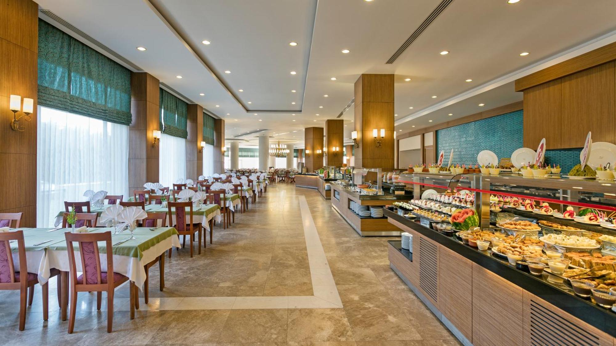 אלאניה Oezkaymak Select Resort מראה חיצוני תמונה